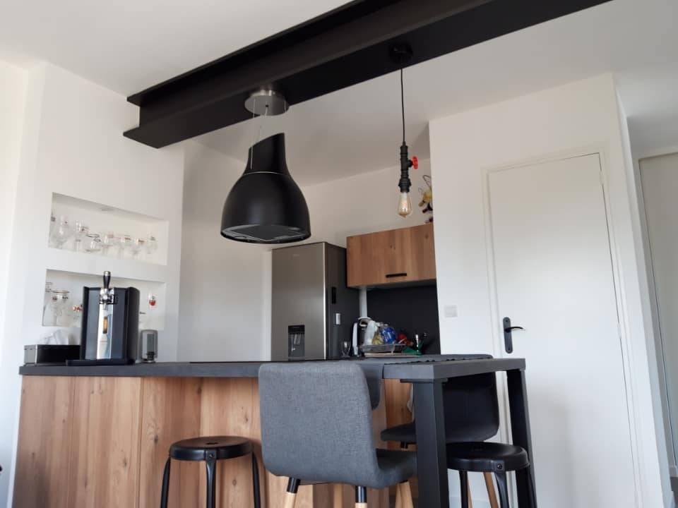 Réalisation d'une cuisine noire